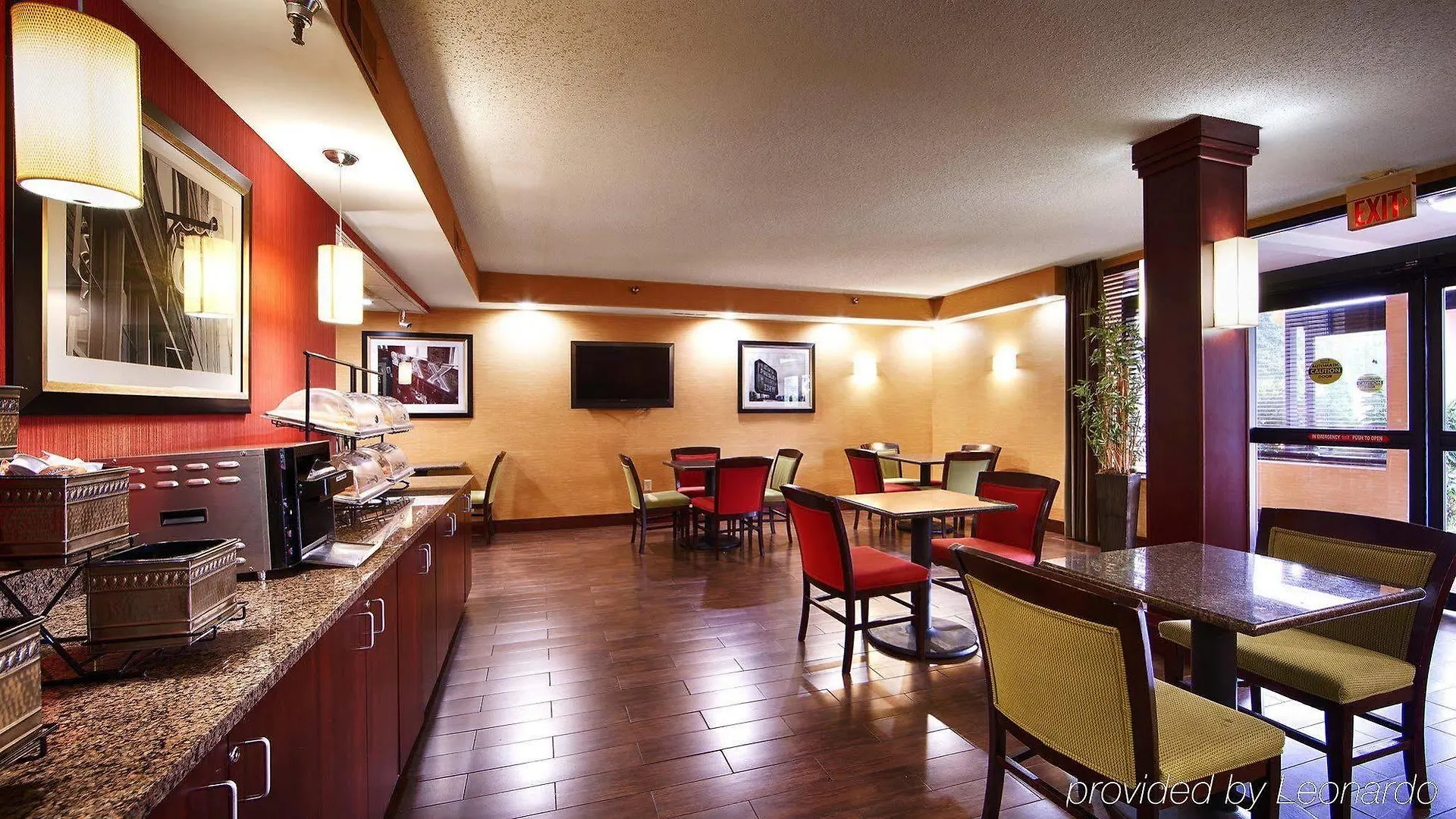 Best Western Plus Galleria Inn & Suites Memphis